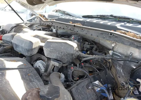 2017 Ford F-250 Xl z USA, uszkodzony, nr VIN 1FTBF2A67HEE65248